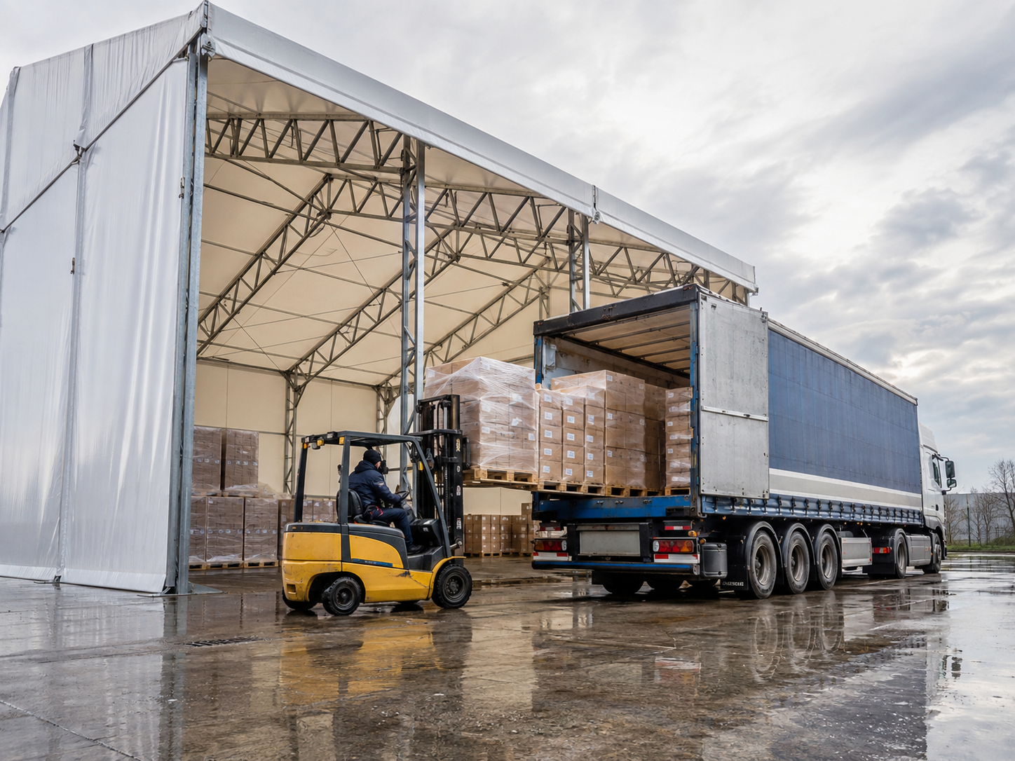 Coperture per carico camion: proteggere merci in ingresso e uscita